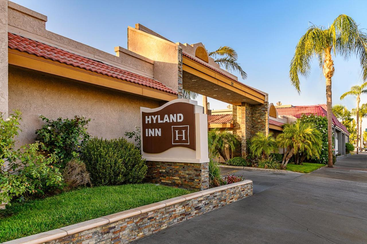 Hyland Inn Brea Kültér fotó