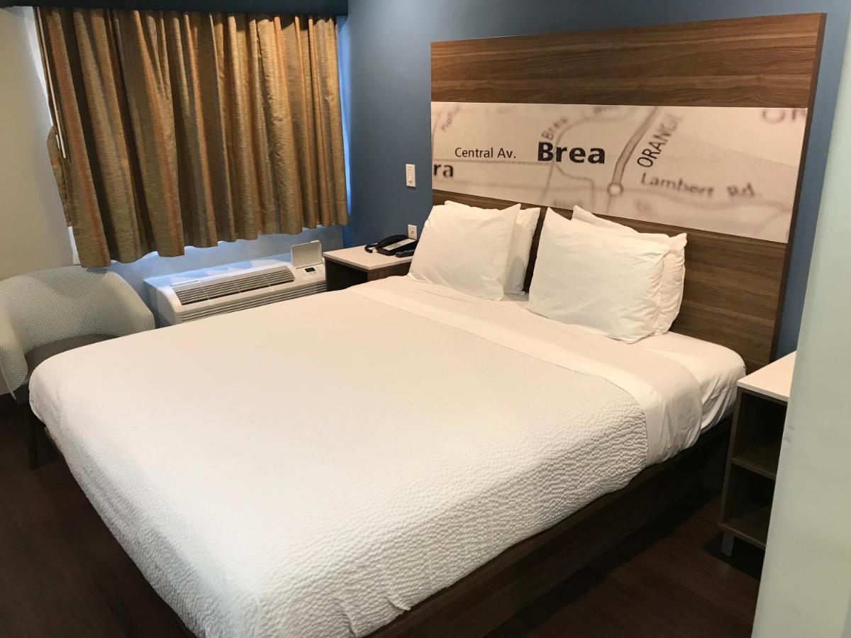 Hyland Inn Brea Kültér fotó